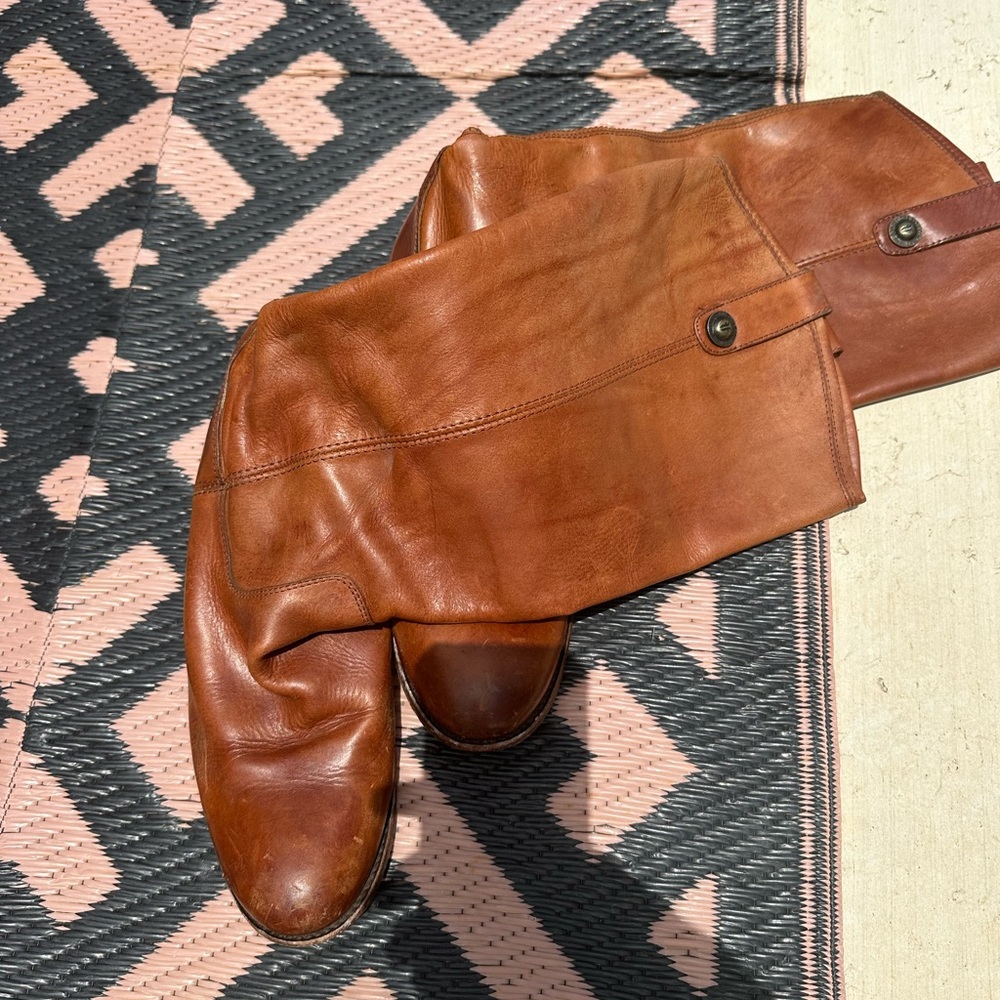 Beautiful Brown Frye Leather Riding Boots
